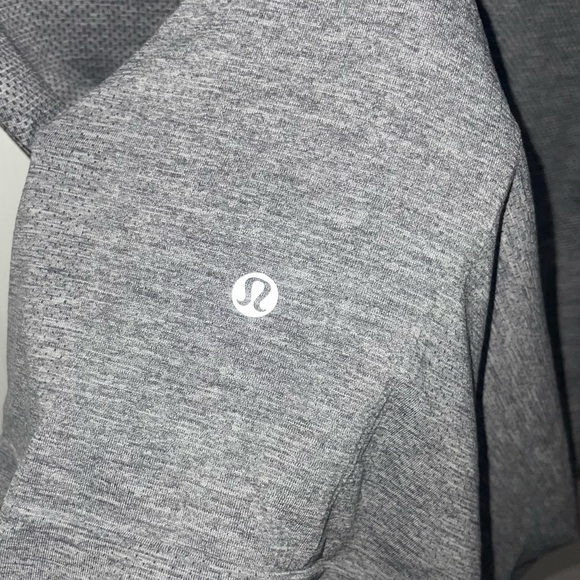 Lululemon Metal Vent Tech Short Sleeve
Raceway Grey Slate M3AIFS $78 Mesh Medium - Picture 6 of 8